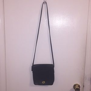 Thin Black Coach Purse
